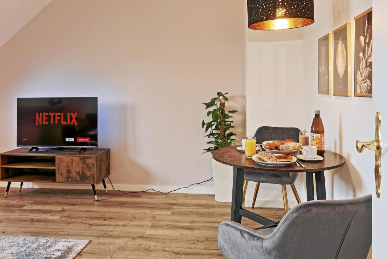 Near Messe! - Stay&Dream - 50Qm - City - Kitchen - Netflix Крефелд Екстериор снимка